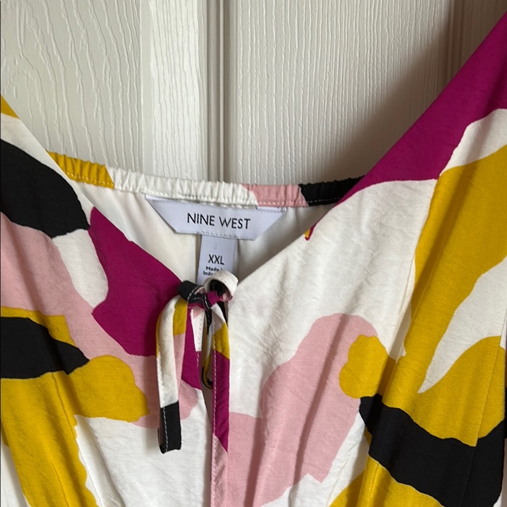 Multicolor Abstract Print Dress - Picture 2 of 4
